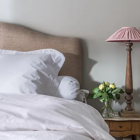 Dijver - Serene Escape In The Heart Of Historic Брюгге